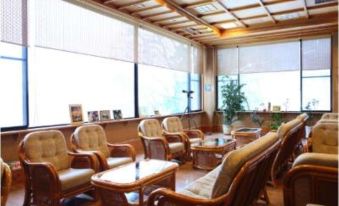 Nakanoyu Onsen Ryokan