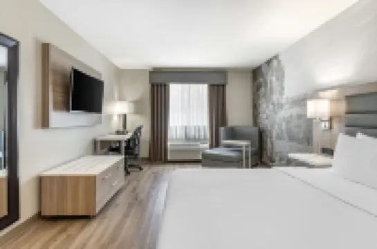 เบสท์เวสเทิร์นพลัส วินยาร์ดอินน์ โรงแรมในลิเวอร์มอร์