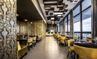 Avani Windhoek Hotel & Casino