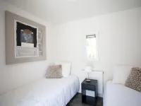 Cube Exclusif 4 Hotel dekat Kinderboerderij Velserbeek