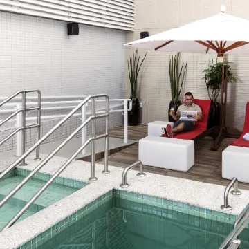 Novotel Santos Gonzaga Hotels near Gonzaga Beach