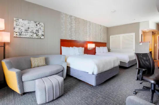 Courtyard Dallas Arlington South