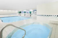 Days Inn & Suites by Wyndham Fargo 19th Ave/Airport Dome