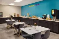 Days Inn by Wyndham McComb MS - Bữa sáng