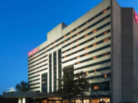 Sheraton Edison Hotels in Edison