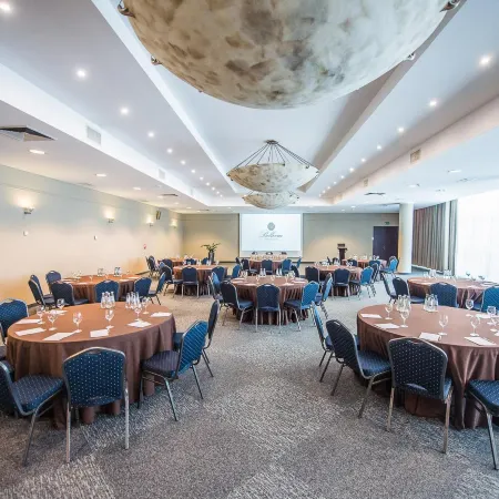 Bellevue Park Hotel Riga with Free Parking