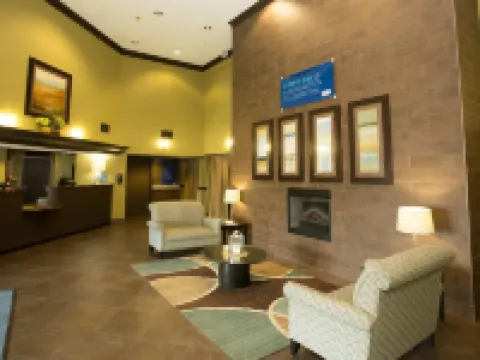 Holiday Inn Express & Suites MADISON by IHG Hotels in Madison