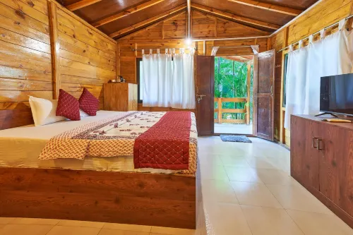 Anand Yoga Village