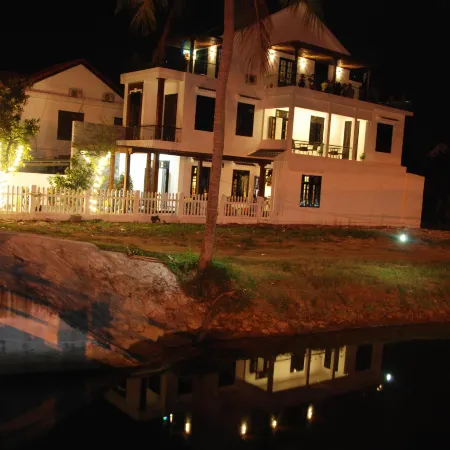 Azalea Homestay