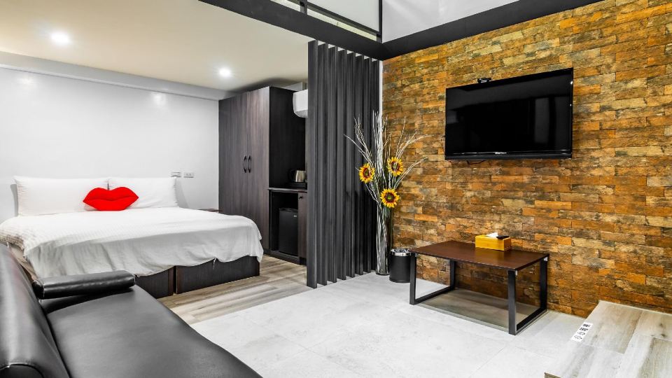 Sun Moon Lake Catechin BnB