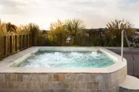 Numu Boutique Hotel, in the Unbound Collection - Bathtub
