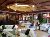 Logis Hôtel la Bastide d'Entraigues Hotel a Entraigues-Sur-La-Sorgue
