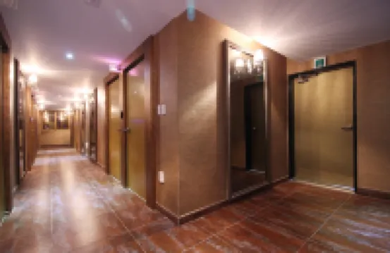 호텔 준 해운대 (Hotel JUNE Haeundae)