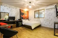 Busan Hwanggeum Drive-in Motel