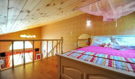 Hapcheon Lake View Pension Отели рядом с достопримечательностью «Kaya-san»