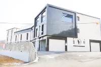 忠州十月 薔薇山城附近的飯店