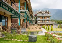 Tiaraa Jujurana Resort and  Spa Radha Krishan Mandir 주변 호텔