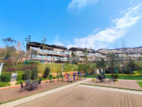 Fuxian Lake Leshu Homestay (Chenghua Line No. 6)