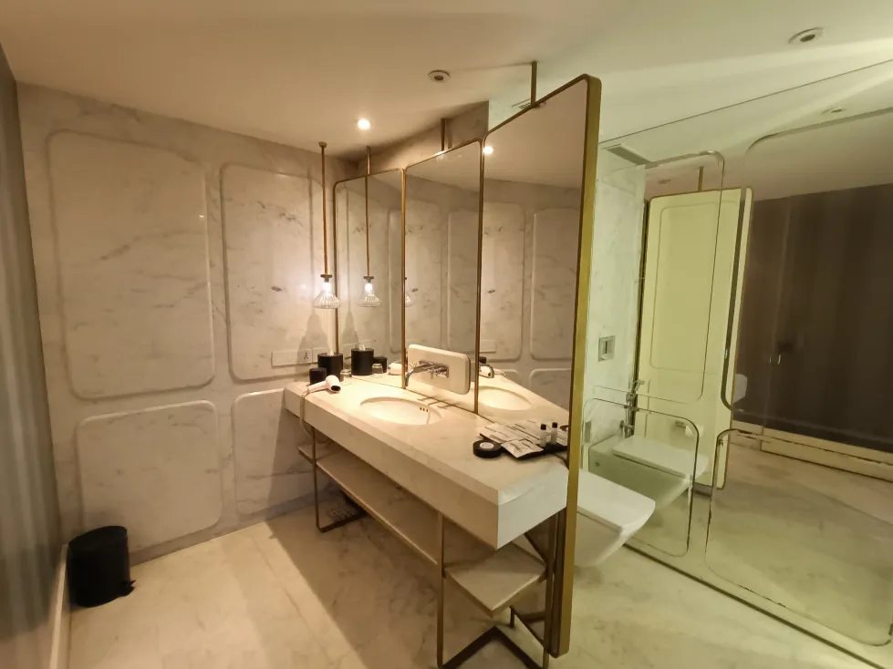 Boulevard by Design Hotel Chennai Zimmer Photos