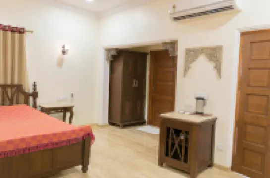 Balaram Palace Resort Hotels in Banaskantha