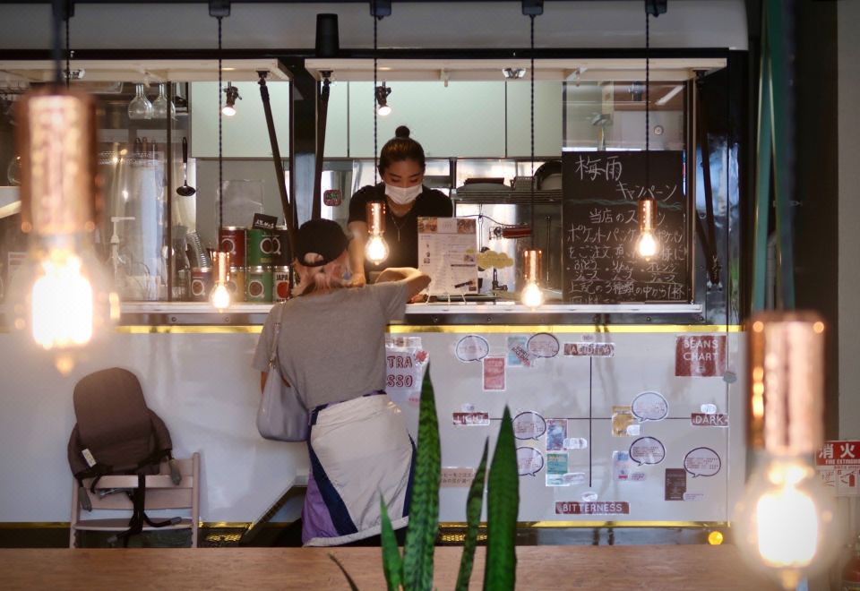 2. 미스 모건 호텔..