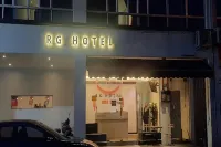 Rg Hotel Hotels in Parit Raja