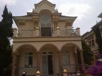 Villa Kota Bunga Camelia Hotels in Sukaresmi