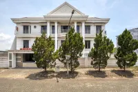 Villa Puncak Tidar Hotels in Wonosari