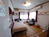 Guest House Akamichi Naoya