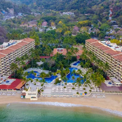 Barceló Puerto Vallarta - All Inclusive Hotels near Los Arcos