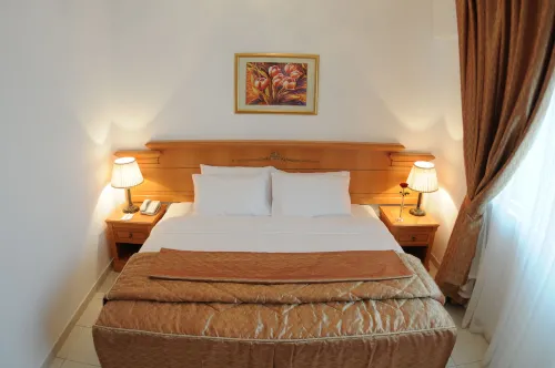 Uptown Hotel Apartments Abu Dhabi by Gewan Photos