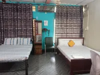 Akshita Guest House by Grb