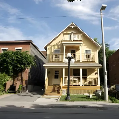 Ottawa Backpackers Inn Các khách sạn gần Ga Ottawa