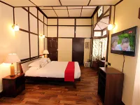 Cafe Shillong Bed and Breakfast