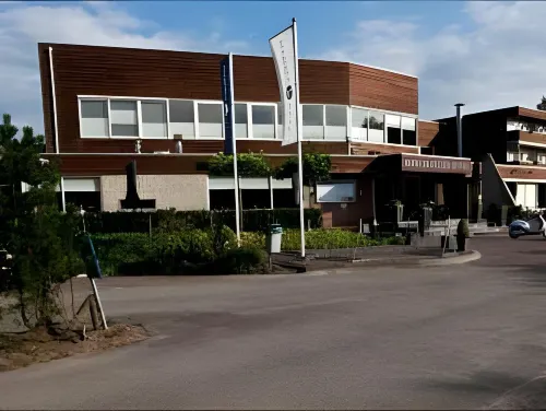 Fletcher Hotel - Restaurant de Zeegser Duinen - piscina