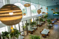 Cairns Harbourside Hotel