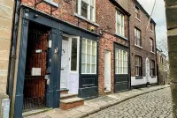 Macclesfield Lodge Hotels in 