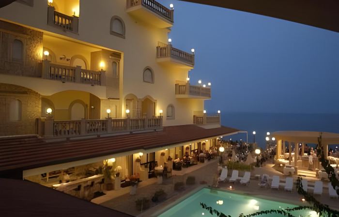 Hellenia Yachting Hotel & Spa