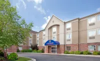 Candlewood Suites ST. Robert