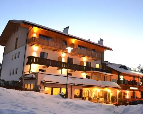 Hotel Regglbergerhof Hotels in Nova Ponente