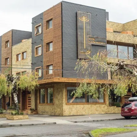 Hotel Pucón Indómito
