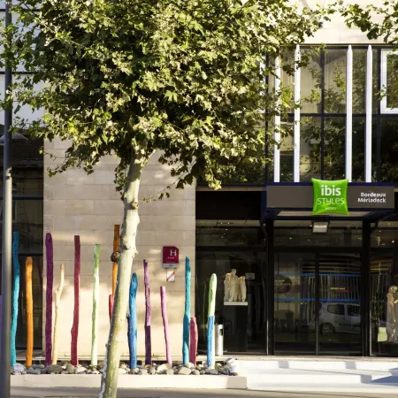 Ibis Styles Bordeaux Mériadeck Отели рядом с достопримечательностью «Кафедральный собор Святого Андрея»