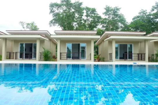 The Oasis Khaolak Resort