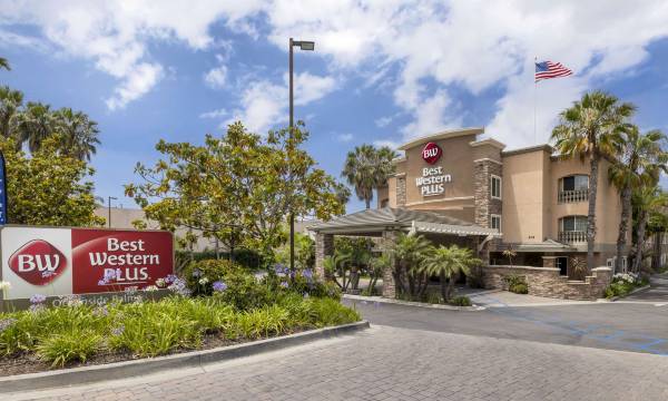 Best Western Plus Oceanside Palms