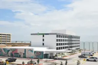 Holiday Inn Express: Corpus Christi - Beachfront Hotels in Corpus Christi