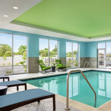 Hampton Inn & Suites Oroville