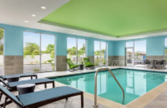 Hampton Inn & Suites  Oroville