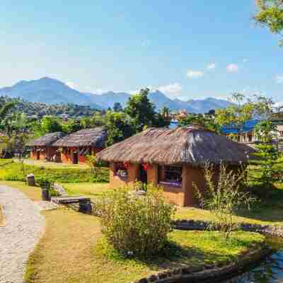 拜縣威恩班奈飯店 Hotel Exterior