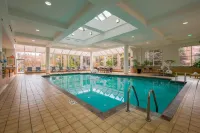 Minneapolis Marriott Southwest - Pools