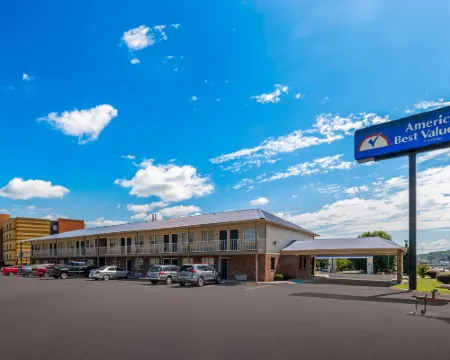 アメリカズ ベスト バリュー イン アセンズ テネシー アセンズのホテル